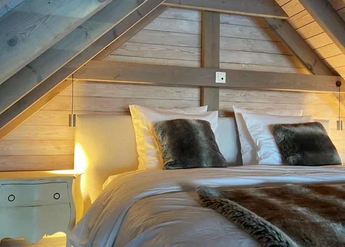 La Perle Du Fierain Lodge *